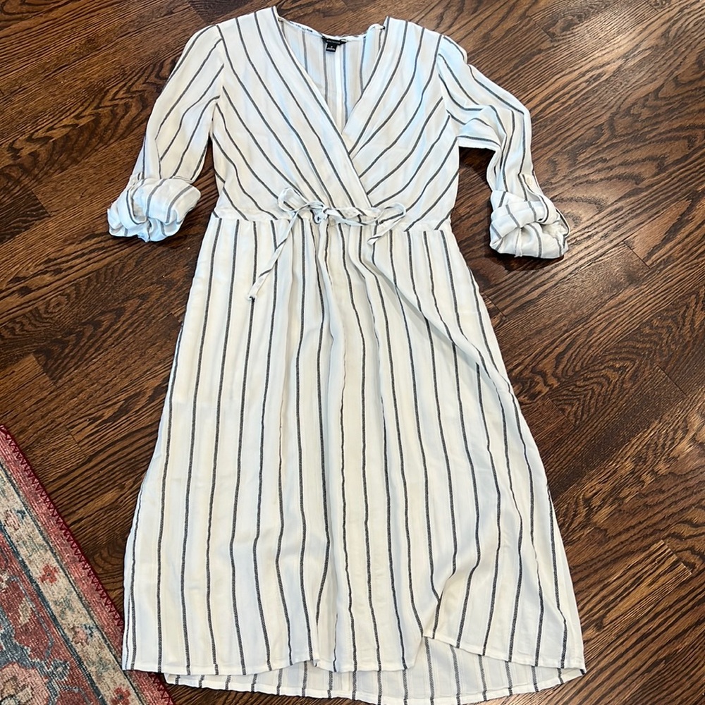Ann Taylor Knee Length Dress - Good Condition